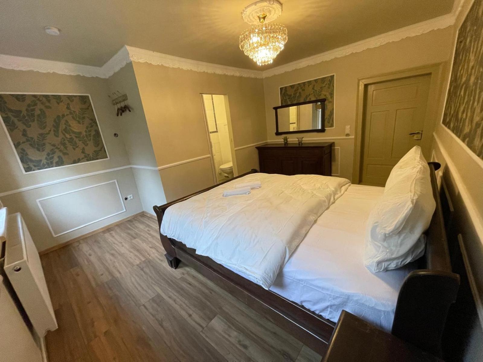 Boutique Hotel Am Bahndamm Neuhaus am Rennweg Bagian luar foto