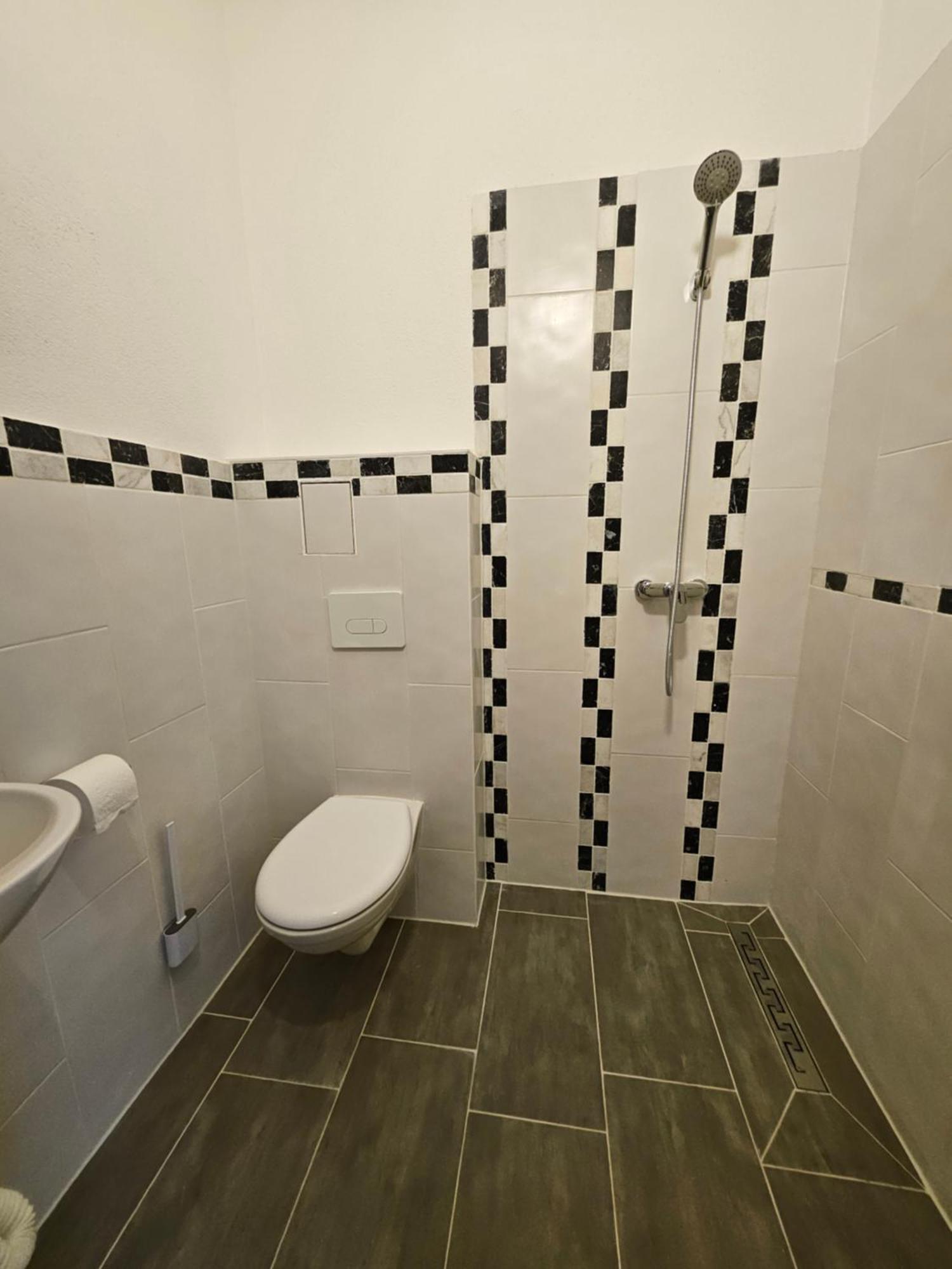 Boutique Hotel Am Bahndamm Neuhaus am Rennweg Bagian luar foto